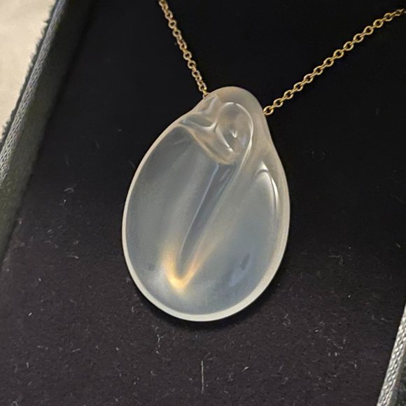 Rare TIFFANY & CO. x Elsa Peretti Chalcedony Madonna Pendant 18k Necklace - Picture 5 of 12
